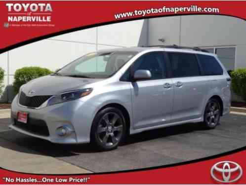 Toyota Sienna SE (2015)