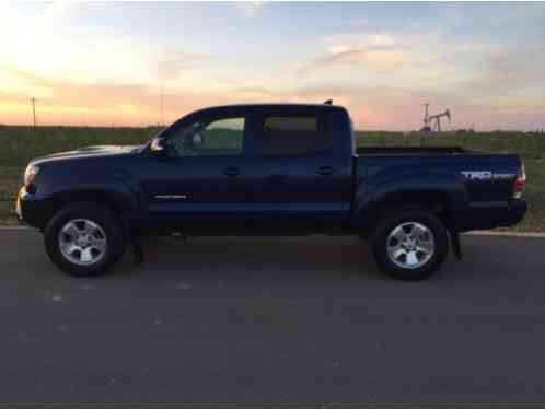 Toyota Tacoma TRD Sport (2015)