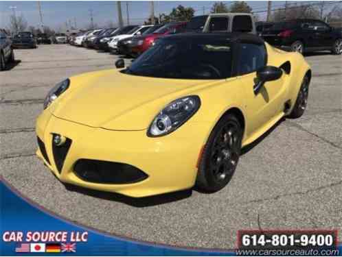 2016 Alfa Romeo 4C --