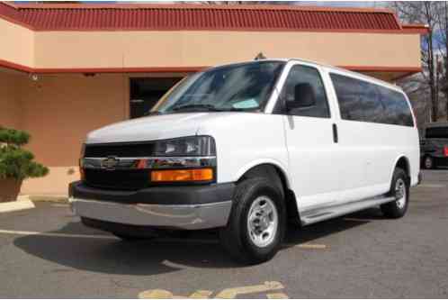 Chevrolet Express LT (2016)