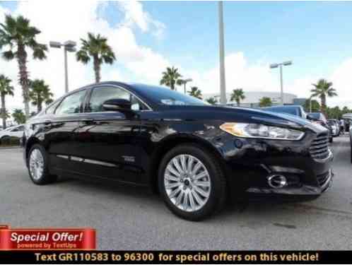 Ford Fusion SE Luxury (2016)