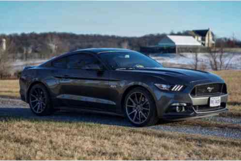 Ford Mustang GT (2016)