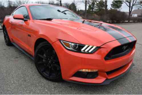 2016 Ford Mustang GT PREFORMANCE-EDITION Premium Coupe 2-Door