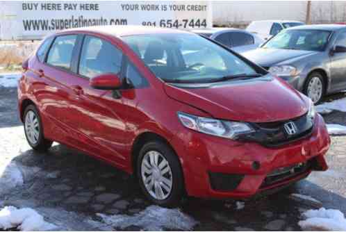 Honda Fit LX Hatchback 4-Door (2016)