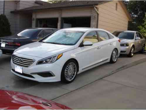 Hyundai Sonata SE Sedan 4-Door (2016)