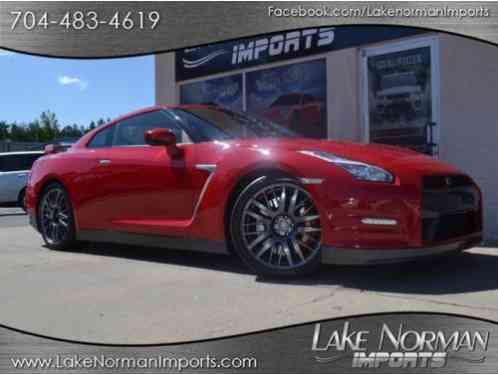 Nissan GT-R 2dr Cpe Premium (2016)