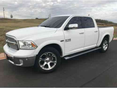 Ram 1500 Laramie Crew Cab Pickup (2016)