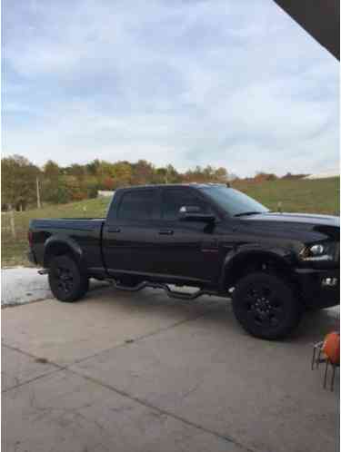 Ram 2500 Black package (2016)