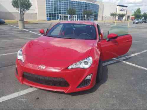 2016 Scion FR-S 2 D