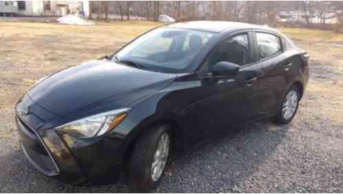 Scion iA sedan 4D (2016)