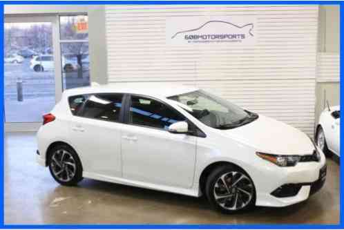 Scion Other Base 4dr Hatchback CVT (2016)