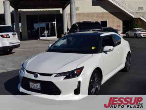 Scion tC Base Coupe 2-Door (2016)