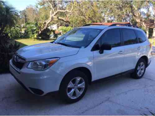 Subaru Forester 2. 5i Premium (2016)