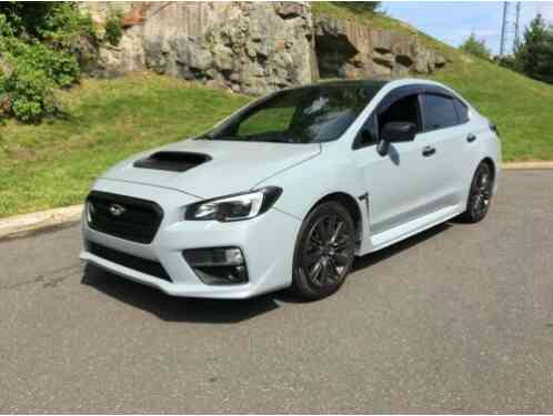 Subaru WRX Base (2016)