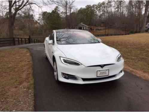 Tesla Model S 60D (2016)