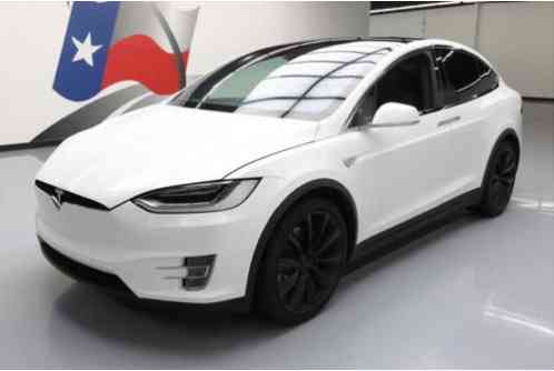 Tesla Model X (2016)