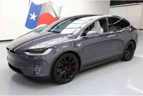 Tesla Model X (2016)