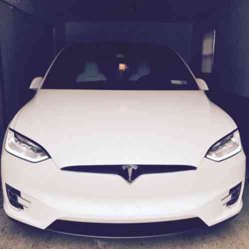 Tesla Model X 60D (75D Upgradable) (2016)