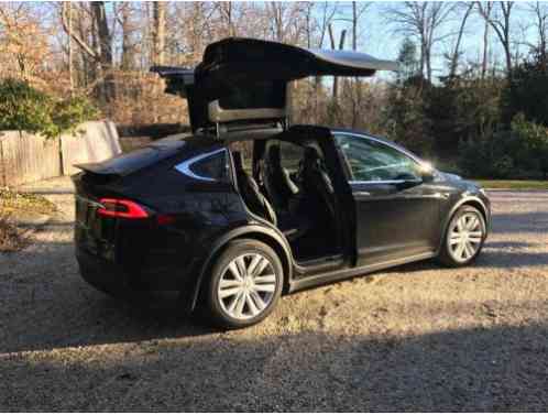 Tesla Model X 75D (2016)