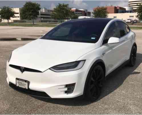 Tesla Model X P90D (2016)