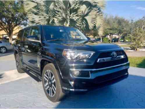 TOYOTA 4Runner Limited (2016)