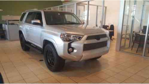 Toyota 4Runner SR5 Sport Utility (2016)