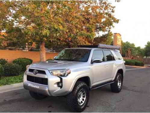 Toyota 4Runner Trail premium (2016)