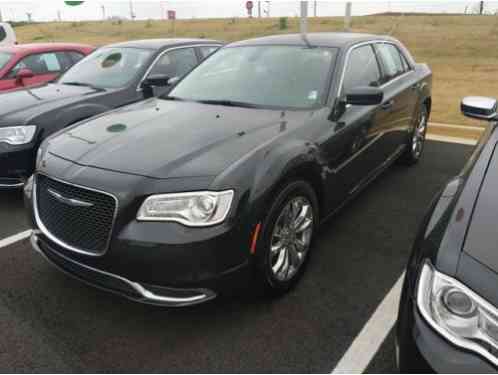 Chrysler 300 Series Limited (2017)