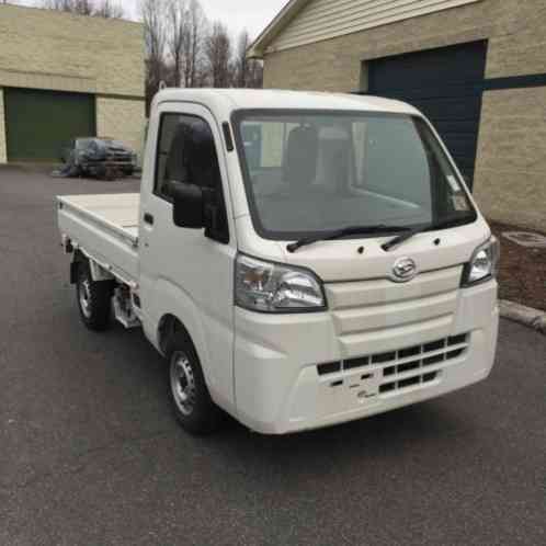 Daihatsu HiJet 4WD (2017)