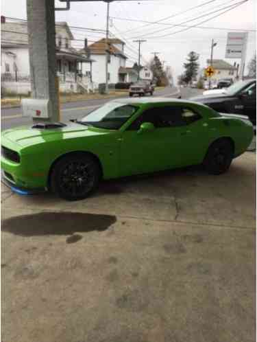 2017 Dodge Challenger scat pack