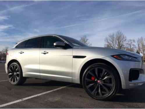 Jaguar F-Pace FIRST EDITION (2017)