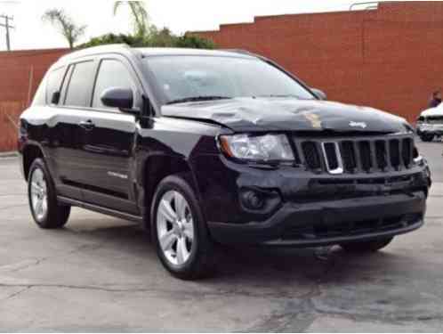 Jeep Compass Latitude Sport Utility (2017)