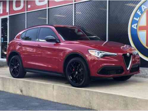 Alfa Romeo Stelvio Ti (2018)