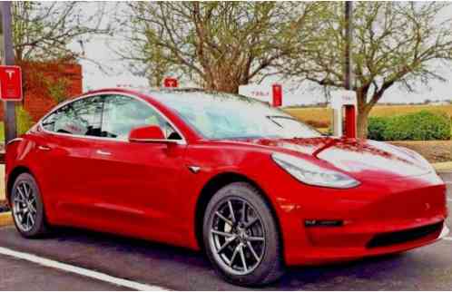 Tesla Model 3 Long Range Premium (2018)