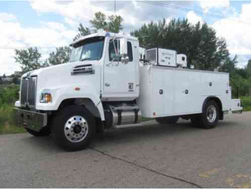 2018 WESTERN STAR 4700SF Service Truck