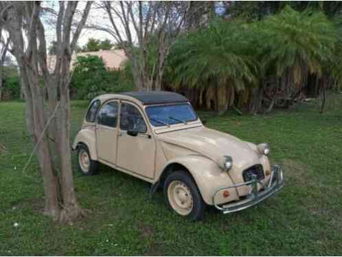 Citroën CITROEN 3CV RESTORED (1971)