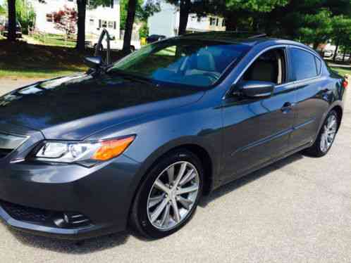 Acura ILX (2013)