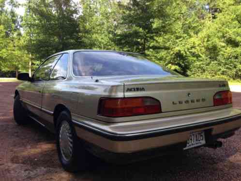 Acura Legend (1988)