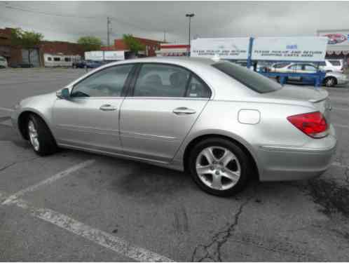 Acura RL (2005)