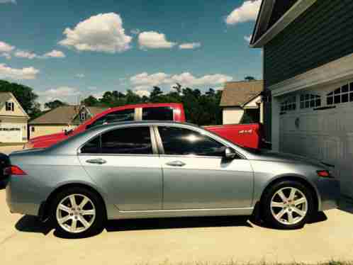 Acura TSX (2005)