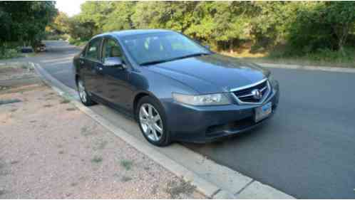 Acura TSX (2004)