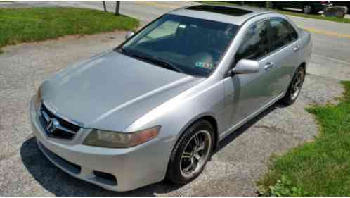 Acura TSX (2004)