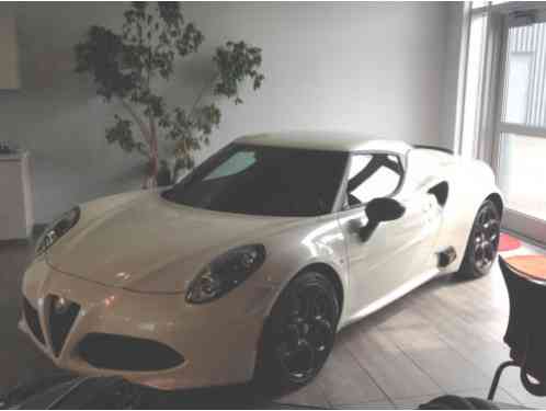 Alfa Romeo 4C Launch Édition 2015.