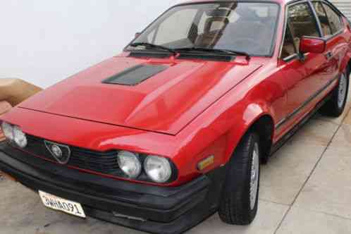 Alfa Romeo GTV (1986)