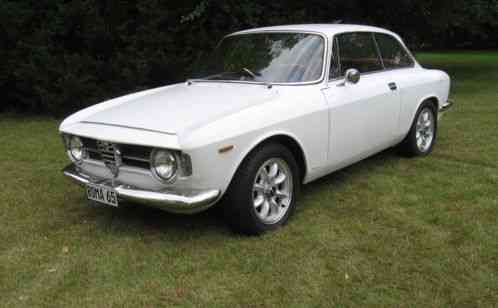 Alfa Romeo GTV Giulia Sprint GT (1964)