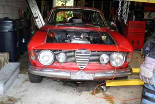 Alfa Romeo GTV Step Nose (1970)