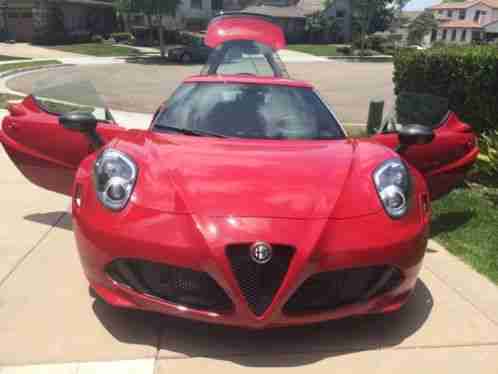 Alfa Romeo 4C Launch Edition (2015)