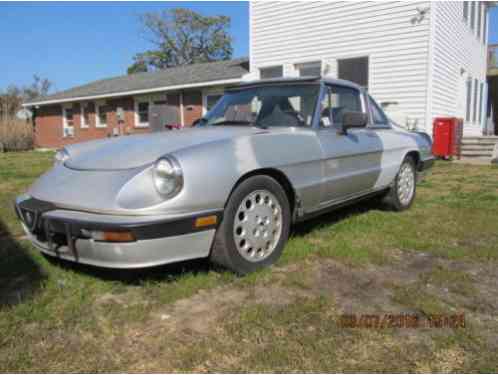 Alfa Romeo Spider (1990)