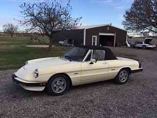 1987 Alfa Romeo Spider