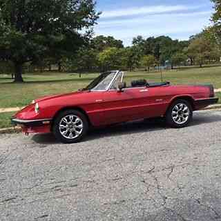 1987 Alfa Romeo Spider Graduate